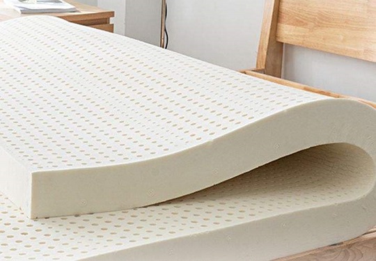 硅胶床垫好还是乳胶床垫好？